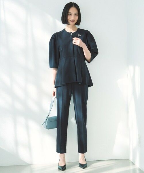 UNFILO / アンフィーロ その他パンツ | 【WEB限定】BEAUTY MOVE センタープレス テーパードパンツ | 詳細1