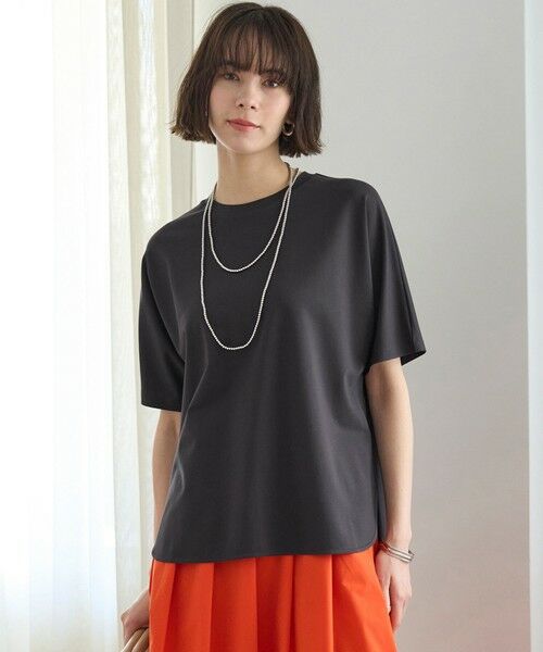 UNFILO/アンフィーロ 【UVケア/接触冷感】BEAUTY FORM-T フォルムTシャツ チャコール M UNFILO/アンフィーロ 【UVケア/接触冷感】BEAUTY FORM-T フォルムTシャツ チャコール M