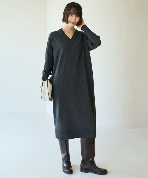 UNFILO / アンフィーロ ミニ丈・ひざ丈ワンピース | 【野呂佳代さん着用】マイビューティニット Ｖネックワンピース | 詳細1