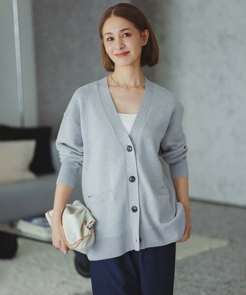 UNFILO/アンフィーロ 【野呂佳代さん着用】コットンカシミヤニット Vネックカーディガン グレー XL UNFILO/アンフィーロ 【野呂佳代さん着用】コットンカシミヤニット Vネックカーディガン グレー XL