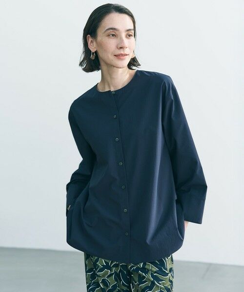 UNFILO / アンフィーロ シャツ・ブラウス | 【WEB限定カラー】バックリボン イージーケアシャツ | 詳細21