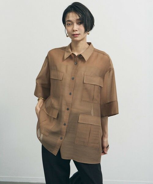 UNFILO / アンフィーロ シャツ・ブラウス | シアー サファリシャツ（キャメル）