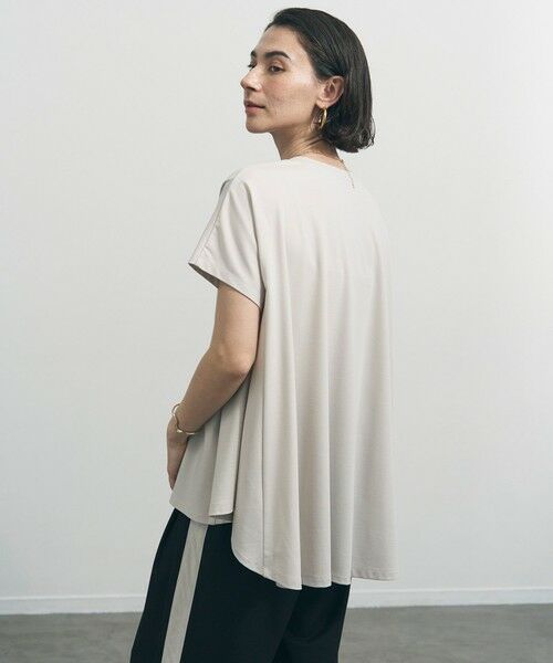 UNFILO / アンフィーロ カットソー | 【一部店舗限定カラー】BEAUTY FORM-T フレアTシャツ | 詳細1