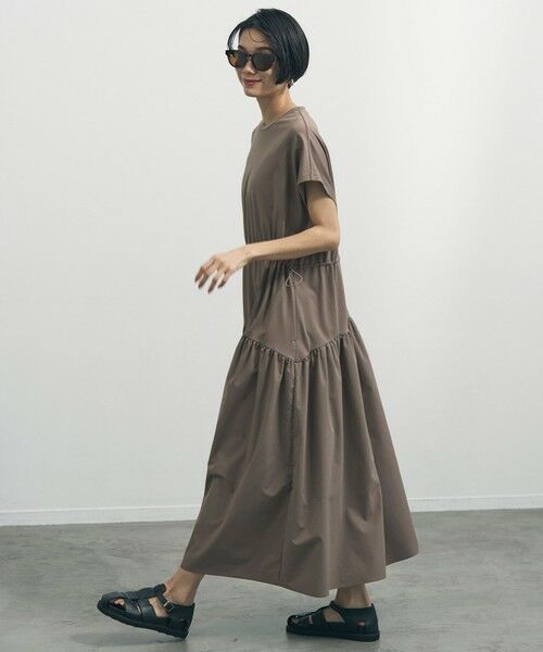 UNFILO / アンフィーロ ロング・マキシ丈ワンピース | BEAUTY FORM-T コンビティアード ワンピース | 詳細1