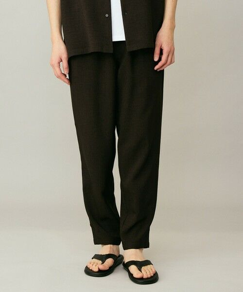 UNFILO / アンフィーロ その他パンツ | リネンライク イージーテーパード（ブラウン）