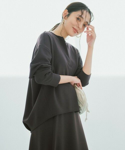 UNFILO / アンフィーロ カットソー | BEAUTY FORM JERSEY ソフト コクーンプルオーバー（ブラウン）