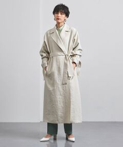 ガウンのように軽く羽織れるテーラードコート。<br>適度な反発感とドレープが美しく表れる素材はまだ寒さの残る春先に冬コートからの切替にちょうどよいアイテム。<br>袖にゆとりのあるドルマンスリーブはインナーのサイズ感を気にせず着用できるのもうれしいポイント。<br>袖口のベルトで袖丈も調節でき、袖をたくし上げたりする着方もこなれ感があって素敵です。<br><br>【生地感】<br>--------------------------<br>裏地：なし<br>透け感：なし<br>生地の伸び：なし　　<br>光沢感：なし<br>--------------------------<br><br>【ケア方法】ドライクリーニング<br><br>※ 画像の商品はサンプルです。<br>実際の商品と色味、仕様、加工、サイズ、素材等が若干異なる場合がございます。 <br><br><font color=purple>店舗へお問い合わせの際は、全国のUNITED ARROWS各店舗まで下記の品名/品番をお申し付けください。<br>品名：□UWSC R/P DLMN TRD 120  品番：15251444055</font>