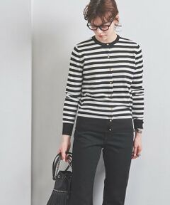 爽やかなボーダー柄に金ボタンがアクセントのカーディガン。<br>ナチュラルな肌ざわりのコットン素材を使用し着心地の良さもポイント。<br>フロントボタンを開けて羽織りとしても、一枚着トップスとしても着用いただける汎用性の高いアイテムです。<br><br>【生地感】<br>--------------------------<br>裏地：なし<br>透け感：なし<br>生地の伸び：適度にあり<br>光沢感：なし<br>--------------------------<br><br><font color=purple>店舗へお問い合わせの際は、全国のUNITED ARROWS各店舗まで下記の品名/品番をお申し付けください。<br>品名：UWSC C BOR C/N CGN  品番：15286990181</font>