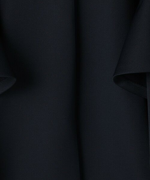 VALENTINO 黒 フレアスリーブ ケープコート