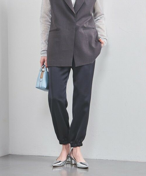 UNITED ARROWS/ユナイテッドアローズ クリーン サテン ジョガーパンツ NAVY XS(34) UNITED ARROWS/ユナイテッドアローズ クリーン サテン ジョガーパンツ NAVY XS(34)