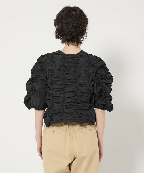 UNITED ARROWS フリル付きブラックTシャツ 新品UNITED ARROWS フリル付きブラックTシャツ 定価16500円