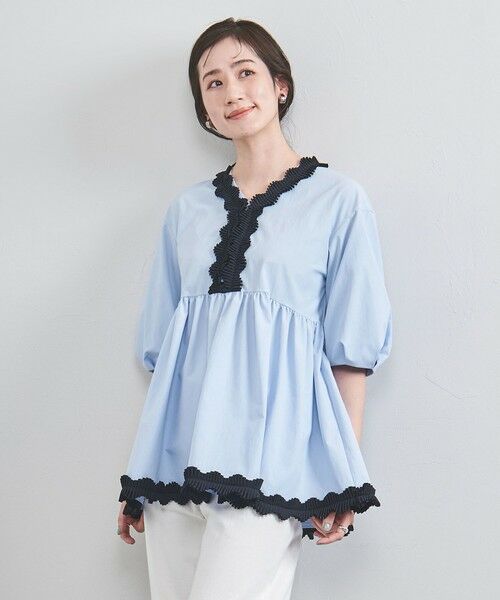 UNITED ARROWS/ユナイテッドアローズ タック フリルVネック ハーフスリーブ ブラウス LT. BLUE FREE UNITED ARROWS/ユナイテッドアローズ タック フリルVネック ハーフスリーブ ブラウス LT. BLUE FREE