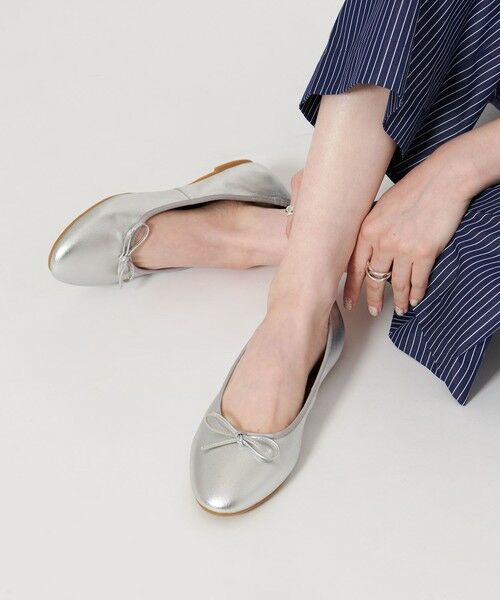 UNITED ARROWS/ユナイテッドアローズ レイン レザー バレエシューズ SILVER 24cm(37) UNITED ARROWS/ユナイテッドアローズ レイン レザー バレエシューズ SILVER 24cm(37)