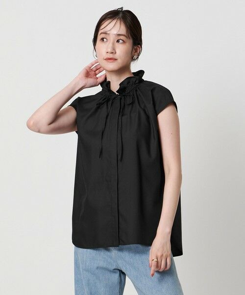 ■専用■美品 ユナイテッドアローズ TOKYO 1,7万 フリルカラーのブラウス 美品 ユナイテッドアローズ TOKYO 1,7万円 フリル使いブラウス