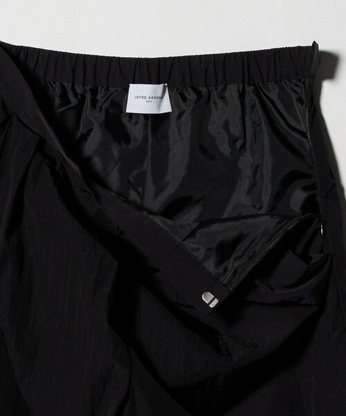 UNITED ARROWS / ユナイテッドアローズ その他パンツ | アシンメトリー タック ワイドパンツ はっ水 ウォッシャブル | 詳細7
