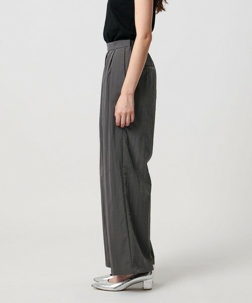 UNITED ARROWS / ユナイテッドアローズ その他パンツ | アシンメトリー タック ワイドパンツ はっ水 ウォッシャブル | 詳細12