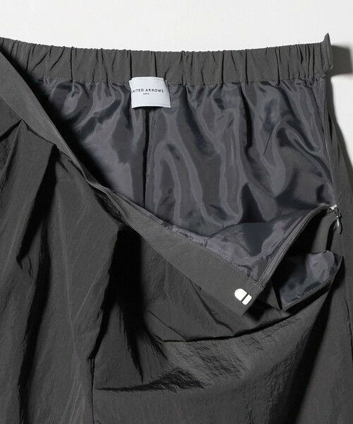UNITED ARROWS / ユナイテッドアローズ その他パンツ | アシンメトリー タック ワイドパンツ はっ水 ウォッシャブル | 詳細17