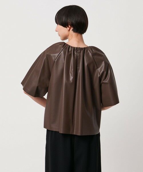 UNITED ARROWS / ユナイテッドアローズ シャツ・ブラウス | レザーライク ギャザー ブラウス ウォッシャブル | 詳細10