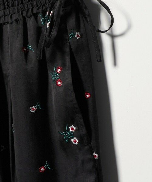 UNITED ARROWS / ユナイテッドアローズ チノ・ワークパンツ | ＜TICCA＞フラワー エンブロイダリー パンツ | 詳細3