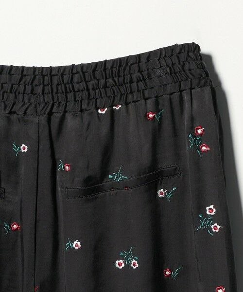 UNITED ARROWS / ユナイテッドアローズ チノ・ワークパンツ | ＜TICCA＞フラワー エンブロイダリー パンツ | 詳細4