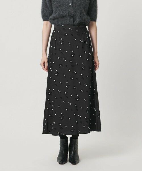 UNITED ARROWS / ユナイテッドアローズ ミニ・ひざ丈スカート | サテン フラワー ジャガード ロングスカート ブラック | 詳細4
