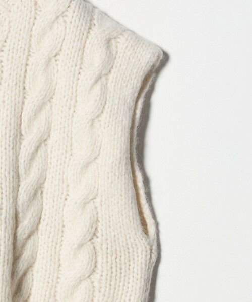 UNITED ARROWS / ユナイテッドアローズ ベスト | ＜SACRA＞ケーブル ニット ベスト | 詳細9
