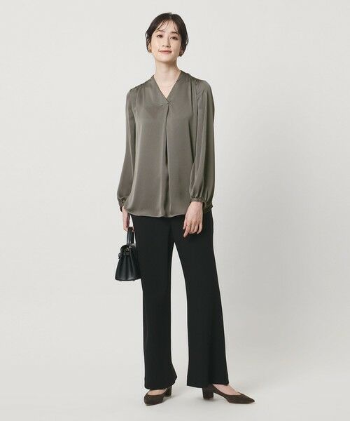 UNITED ARROWS / ユナイテッドアローズ シャツ・ブラウス | バック サテン Vネック ロングスリーブ ブラウス ‐ウォッシャブル‐ | 詳細13