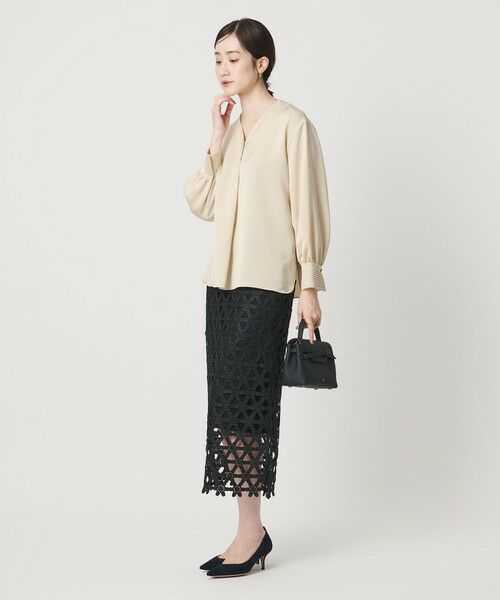 UNITED ARROWS / ユナイテッドアローズ シャツ・ブラウス | サテン Vネック ブラウス ‐ウォッシャブル‐ | 詳細8