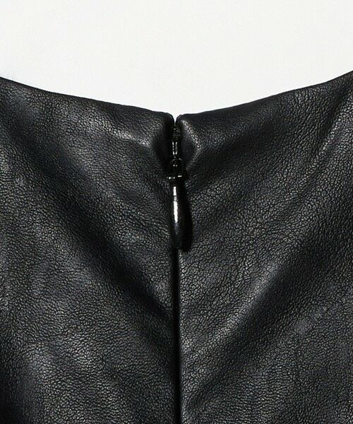 UNITED ARROWS / ユナイテッドアローズ ミニ丈・ひざ丈ワンピース | ＜SACRA＞レザーライク Uネック ワンピース | 詳細13