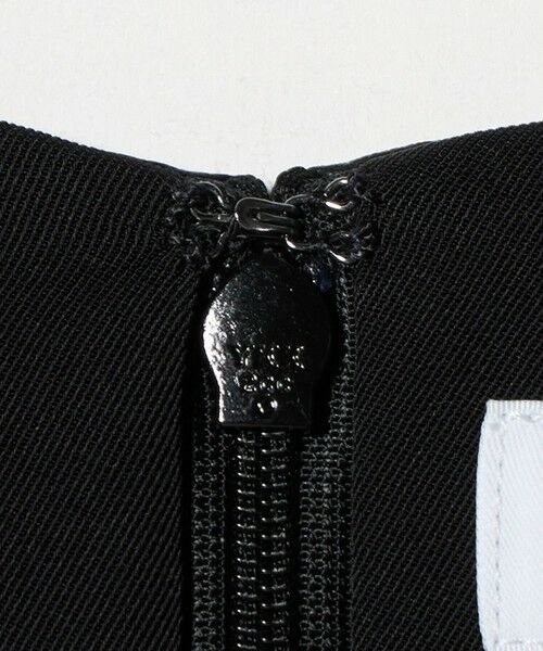 UNITED ARROWS / ユナイテッドアローズ ミニ丈・ひざ丈ワンピース | ＜SACRA＞レザーライク Uネック ワンピース | 詳細14