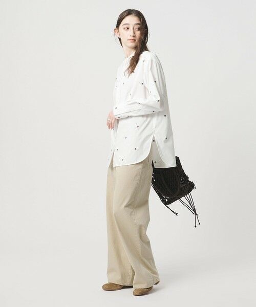 UNITED ARROWS / ユナイテッドアローズ シャツ・ブラウス | エンブロイダリーフラワー バンドカラー シャツ | 詳細3