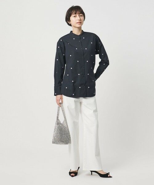 UNITED ARROWS / ユナイテッドアローズ シャツ・ブラウス | エンブロイダリーフラワー バンドカラー シャツ | 詳細18