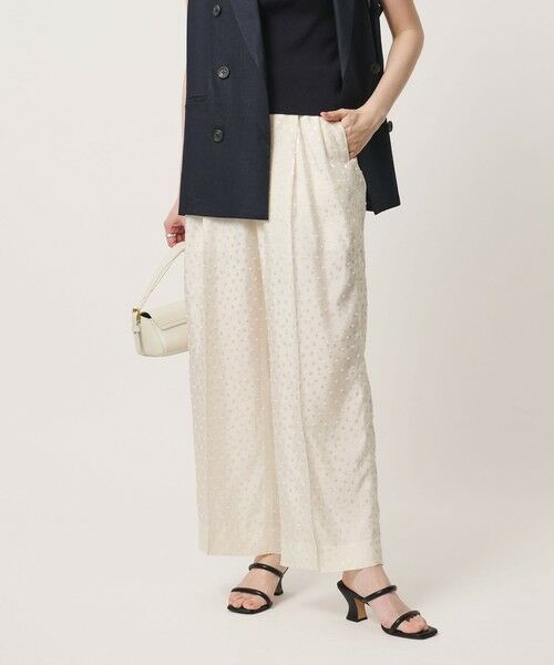 UNITED ARROWS / ユナイテッドアローズ スラックス・ドレスパンツ | ドット サテン 2タック ワイドパンツ(OFF WHITE)