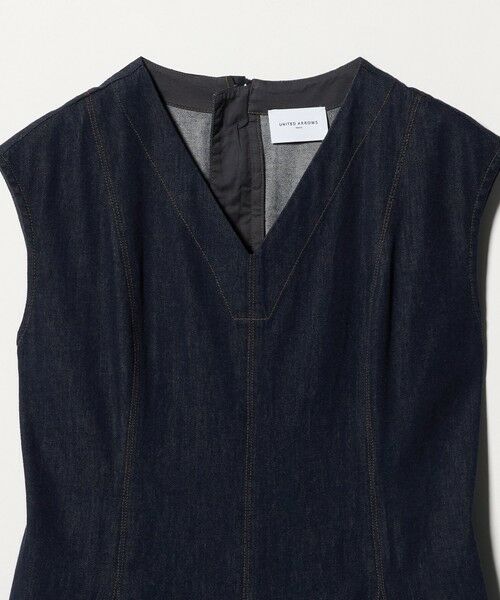 UNITED ARROWS / ユナイテッドアローズ ロング・マキシ丈ワンピース | ステッチ Vネック デニムワンピース | 詳細4