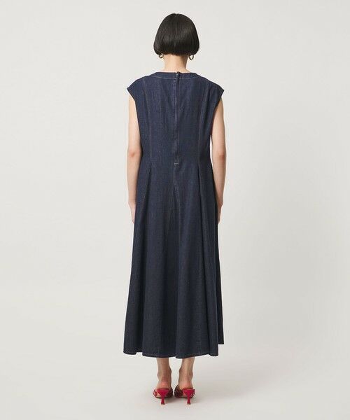 UNITED ARROWS / ユナイテッドアローズ ロング・マキシ丈ワンピース | ステッチ Vネック デニムワンピース | 詳細11