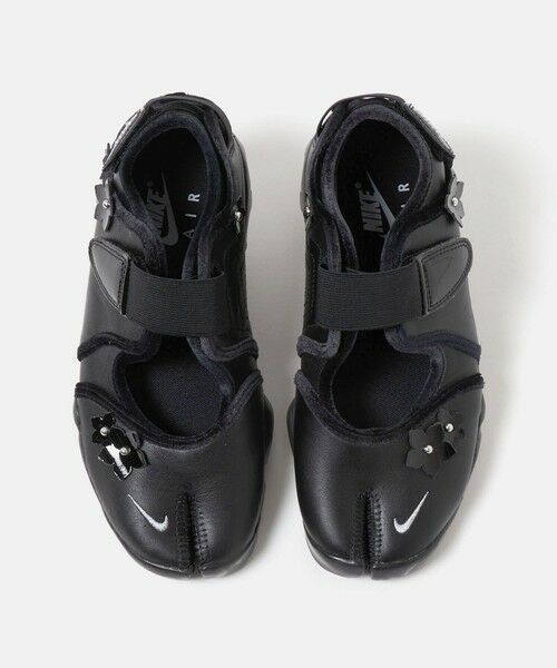 UNITED ARROWS / ユナイテッドアローズ フラットシューズ | ＜NIKE＞エアリフト フラワー スニーカー（BLACK）