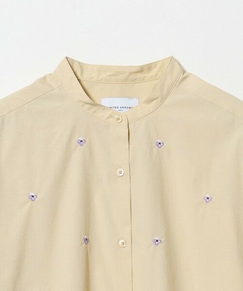 UNITED ARROWS / ユナイテッドアローズ シャツ・ブラウス | エンブロイダリーフラワー バンドカラー シャツ 26FW | 詳細3