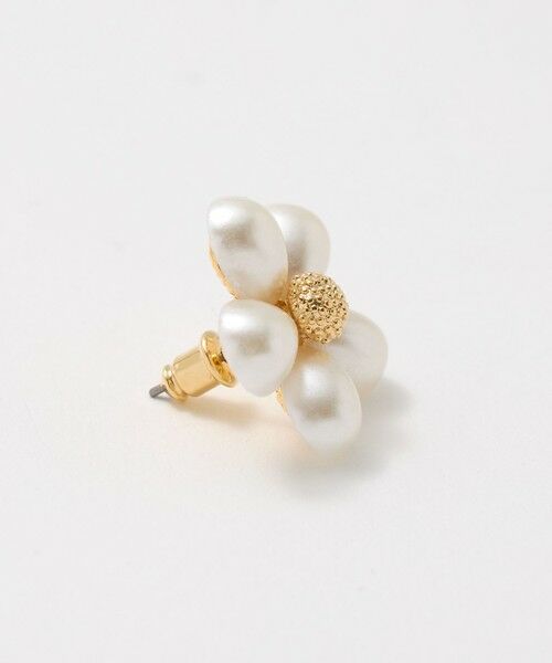 UNITED ARROWS / ユナイテッドアローズ ピアス・イヤリング | イミテーションパール フラワー ピアス | 詳細2