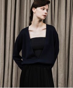 UNTITLED / アンタイトル ニット・セーター | ミレニアムウールVネックニット