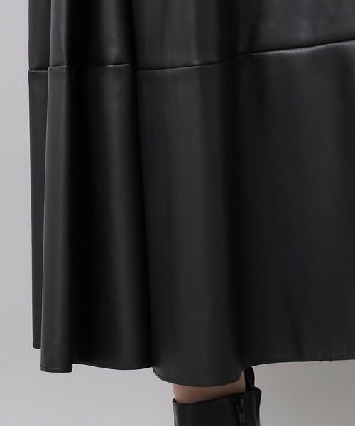 UNTITLED / アンタイトル スカート | 【upper hights】Cecily フェイクレザーフレアスカート | 詳細7