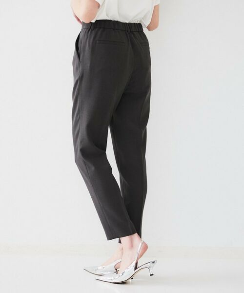 UNTITLED / アンタイトル パンツ | 【接触冷感/UV/セットアップ可能】ライトウェイト タックテーパードパンツ | 詳細3