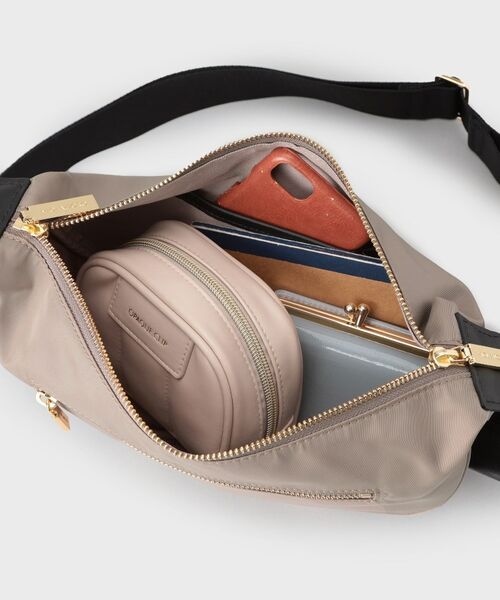 UNTITLED / アンタイトル メッセンジャーバッグ・ウエストポーチ | 【VIOLAd’ORO】BIANCA ナイロンボディバッグ | 詳細7
