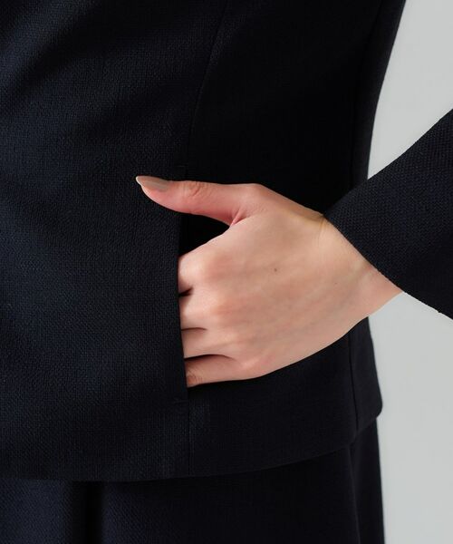 新品未使用タグ付き　アンタイトル ドライタッチノーカラージャケット　3L アンタイトル UNTITLED 【春夏ジャケット／セットアップ／ドライ