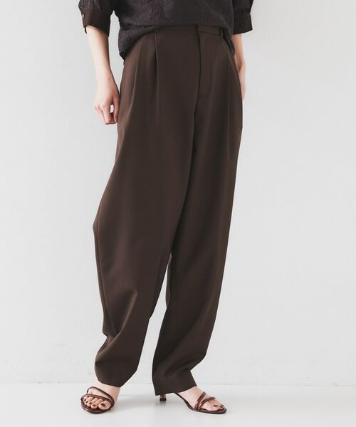 UNTITLED / アンタイトル パンツ | 【オンオフ使える/セットアップ可能】トロピカルウール カーブテーパードパンツ | 詳細2