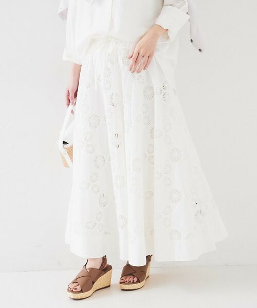 UNTITLED / アンタイトル ロング・マキシ丈スカート | 【トレンド／刺繍レース】サークルモチーフ コットンスカート | 詳細2