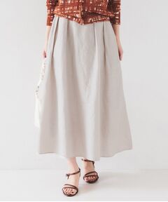 【新品未使用】UNTITLED スカート　ベージュ アンタイトル UNTITLED バックデザインギャザースカート