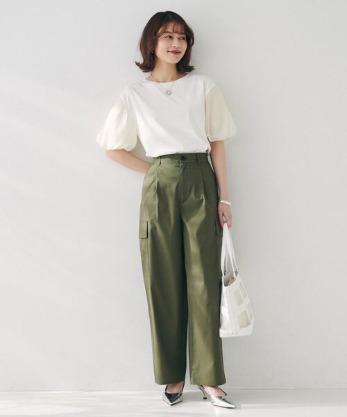 E 2194【クリーム色極上美品】untitled アンタイトルカットソー 汗じみ防止】【ウォッシャブル】ゼブラネックプリントプル