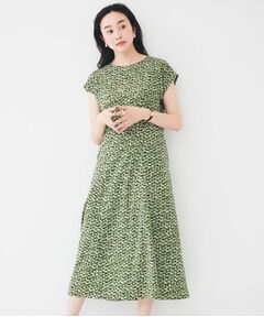 初夏セール　UNTITLED アンタイトル ワンピース 花柄　M日本製　裾フレア 初夏セール UNTITLED アンタイトル ワンピース 花柄 M日本製 裾