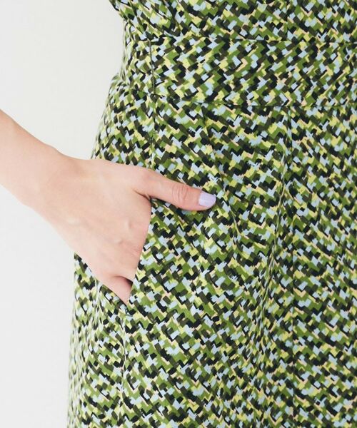 UNTITLED / アンタイトル ロング・マキシ丈ワンピース | 【きれいめ/洗える/夏ワンピ】モザイク柄ワンピース | 詳細22