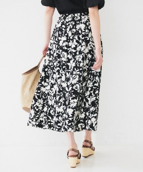 UNTITLED / アンタイトル ロング・マキシ丈スカート | 【セットアップ可/後ろウエストゴム】モザイクフラワー柄スカート | 詳細3